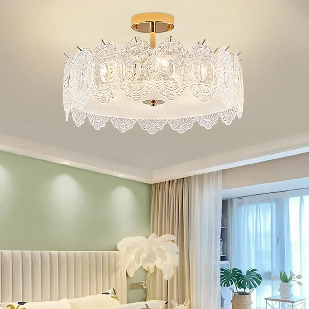 Plafonnier semi-encastré moderne et élégant en verre plume