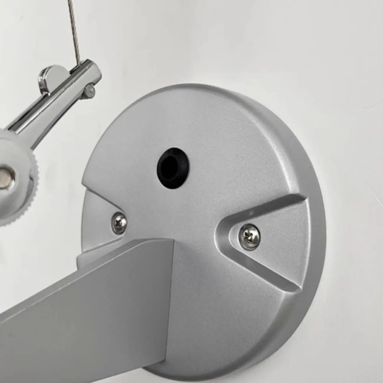 Lampada da Parete in Metallo con Braccio Orientabile e Paralume in Tessuto per Camera da Letto