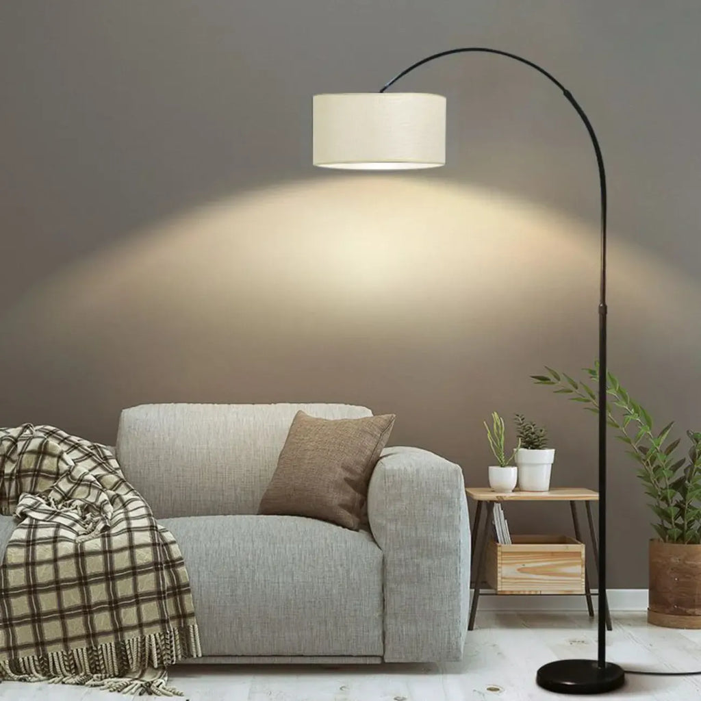 Lampadaire moderne à arc réglable avec abat-jour cylindrique pour salon