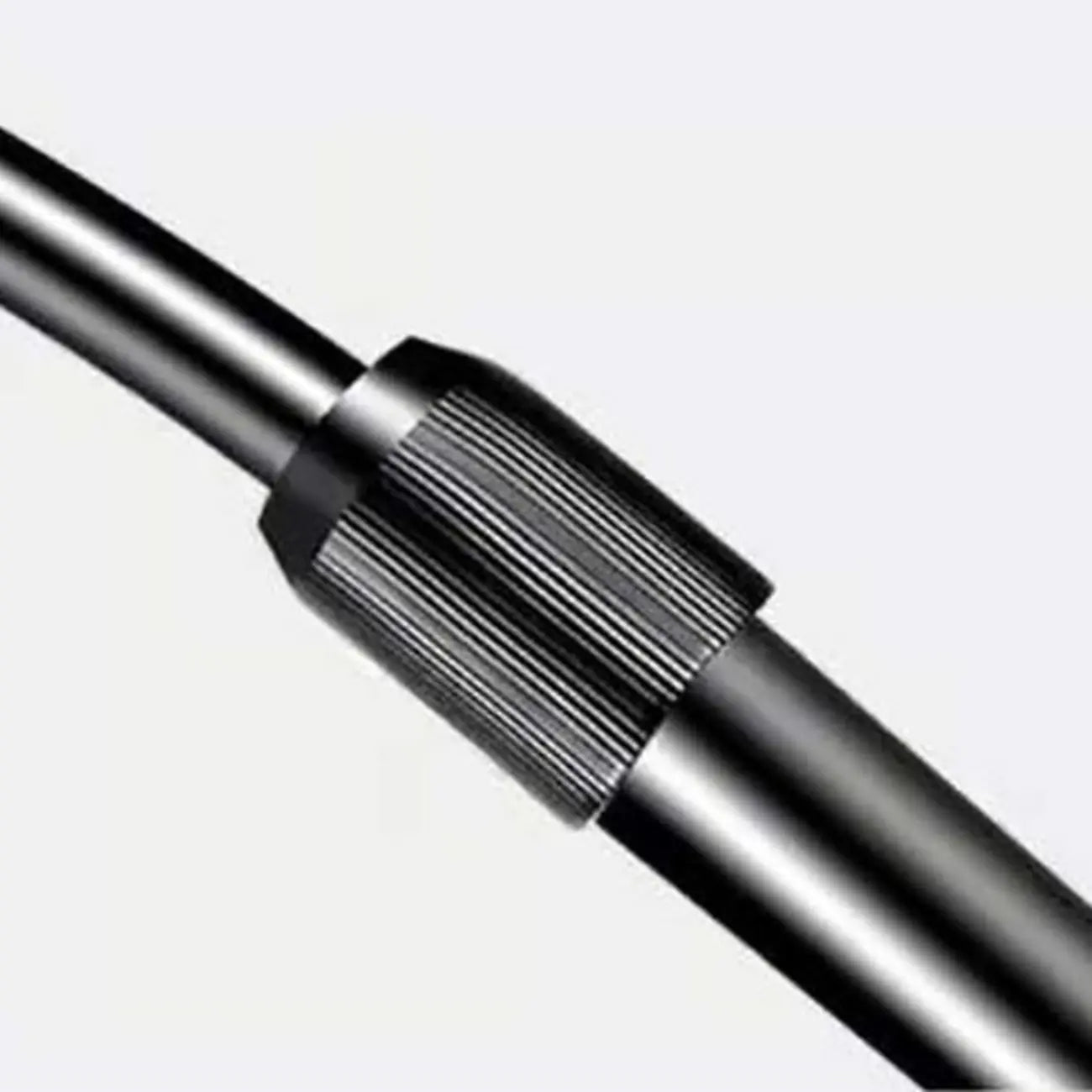 Lampadaire moderne à arc réglable avec abat-jour cylindrique pour salon