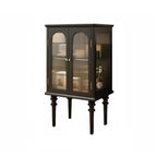 Armoire de rangement traditionnelle en bois noir cannelé et verre transparent