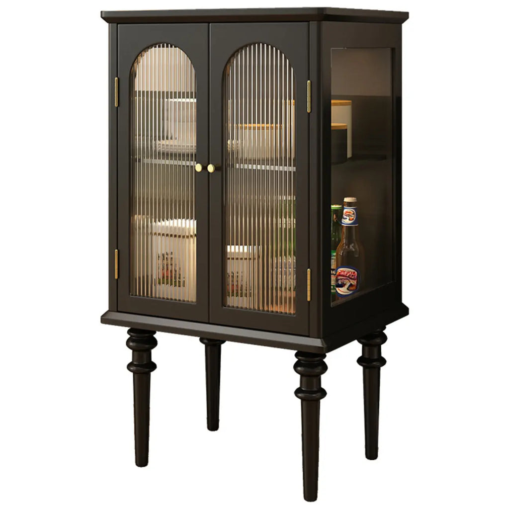 Armoire de rangement traditionnelle en bois noir cannelé et verre transparent
