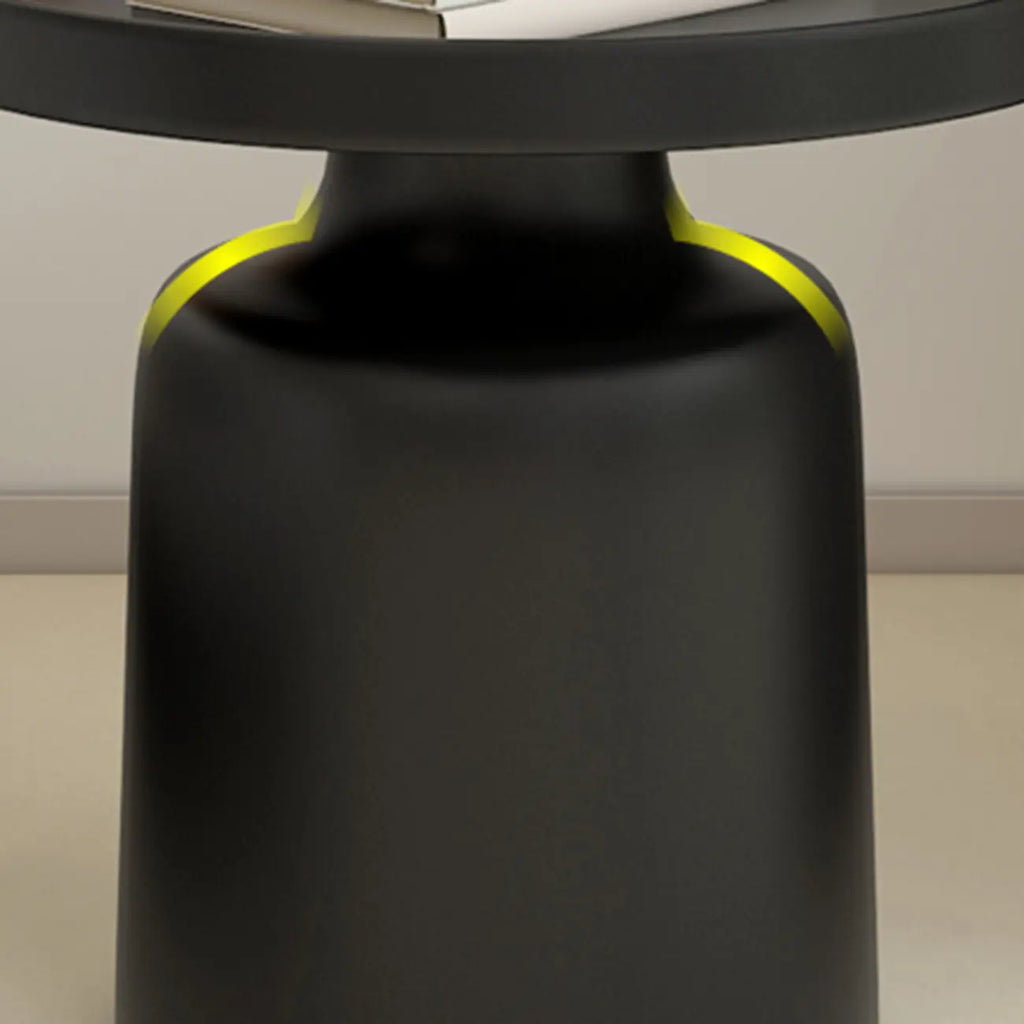 Table d'appoint ronde contemporaine en métal noir