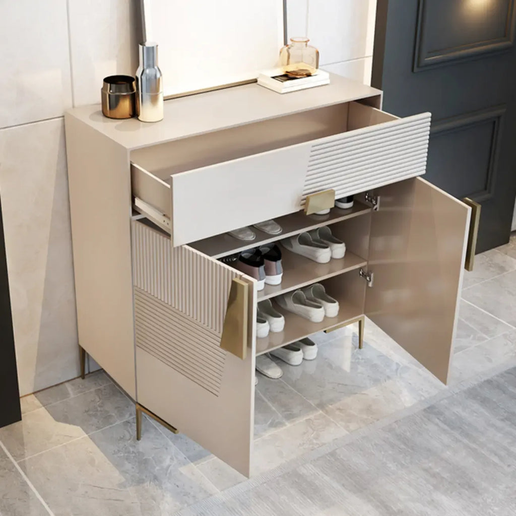 Élégant meuble à chaussures d'entrée cannelé avec tiroir