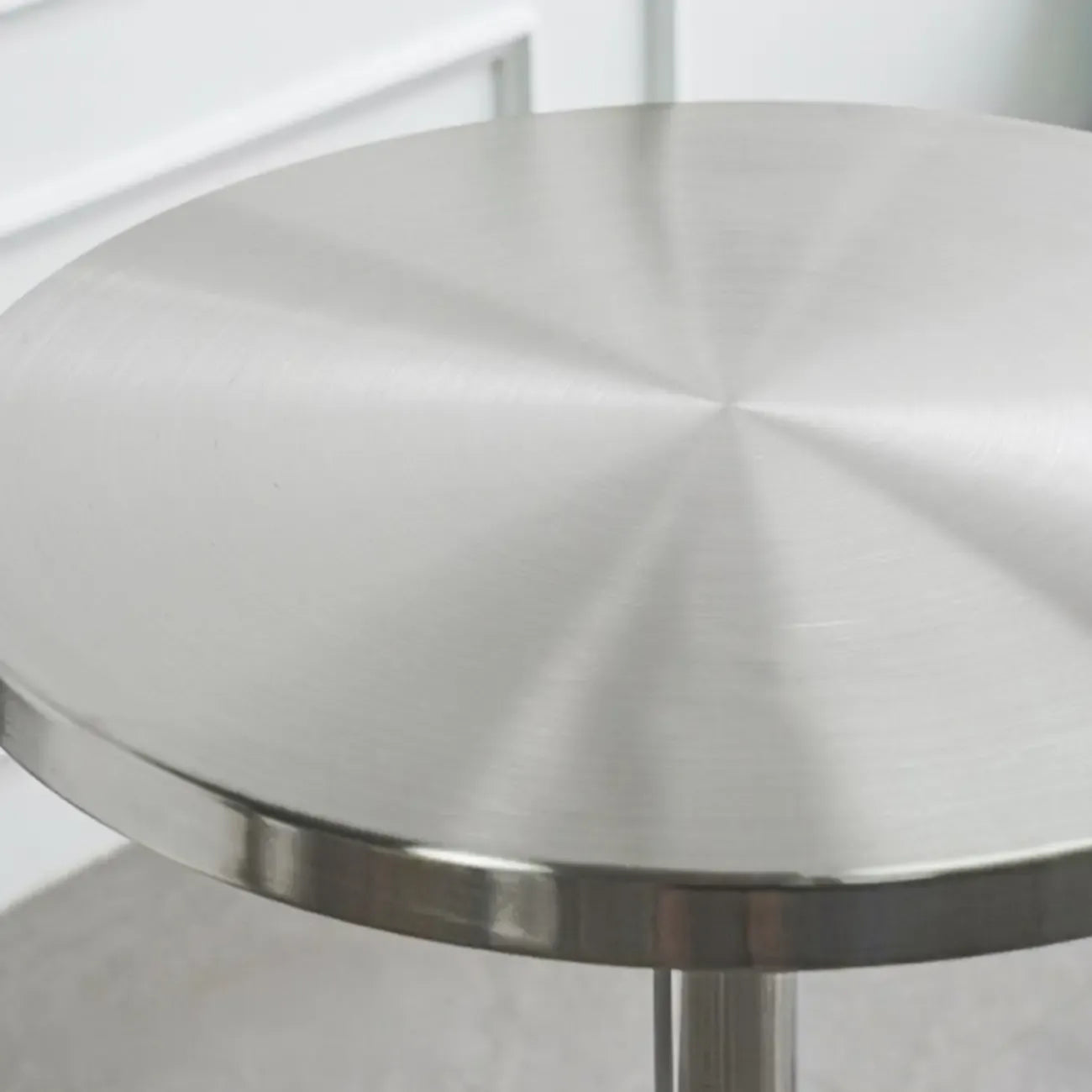 Table de bar industrielle en acier inoxydable argenté