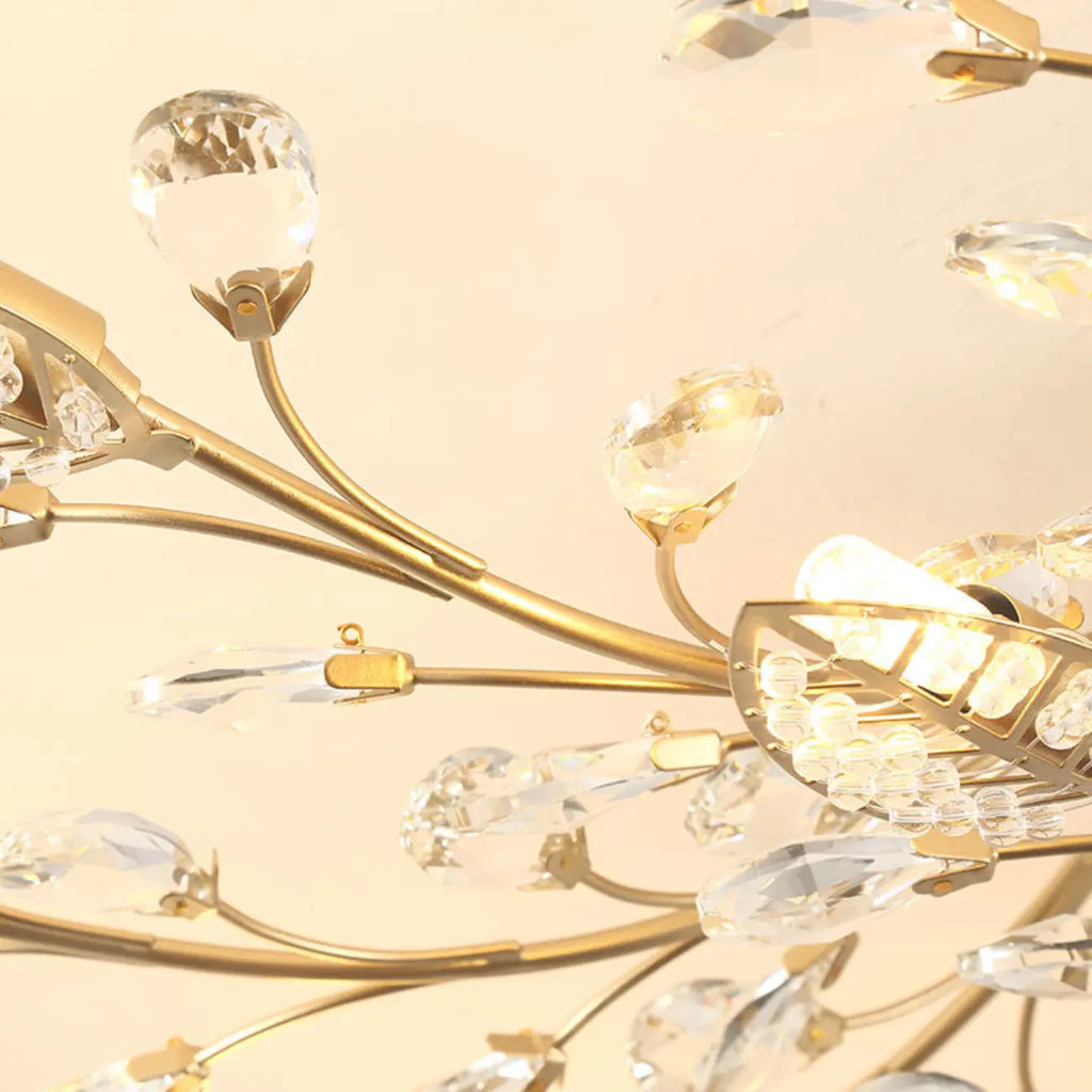 Plafonnier semi-encastré élégant en cristal à branches dorées