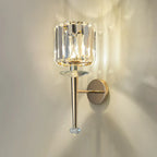 Applique murale élégante en métal doré lisse et cristal