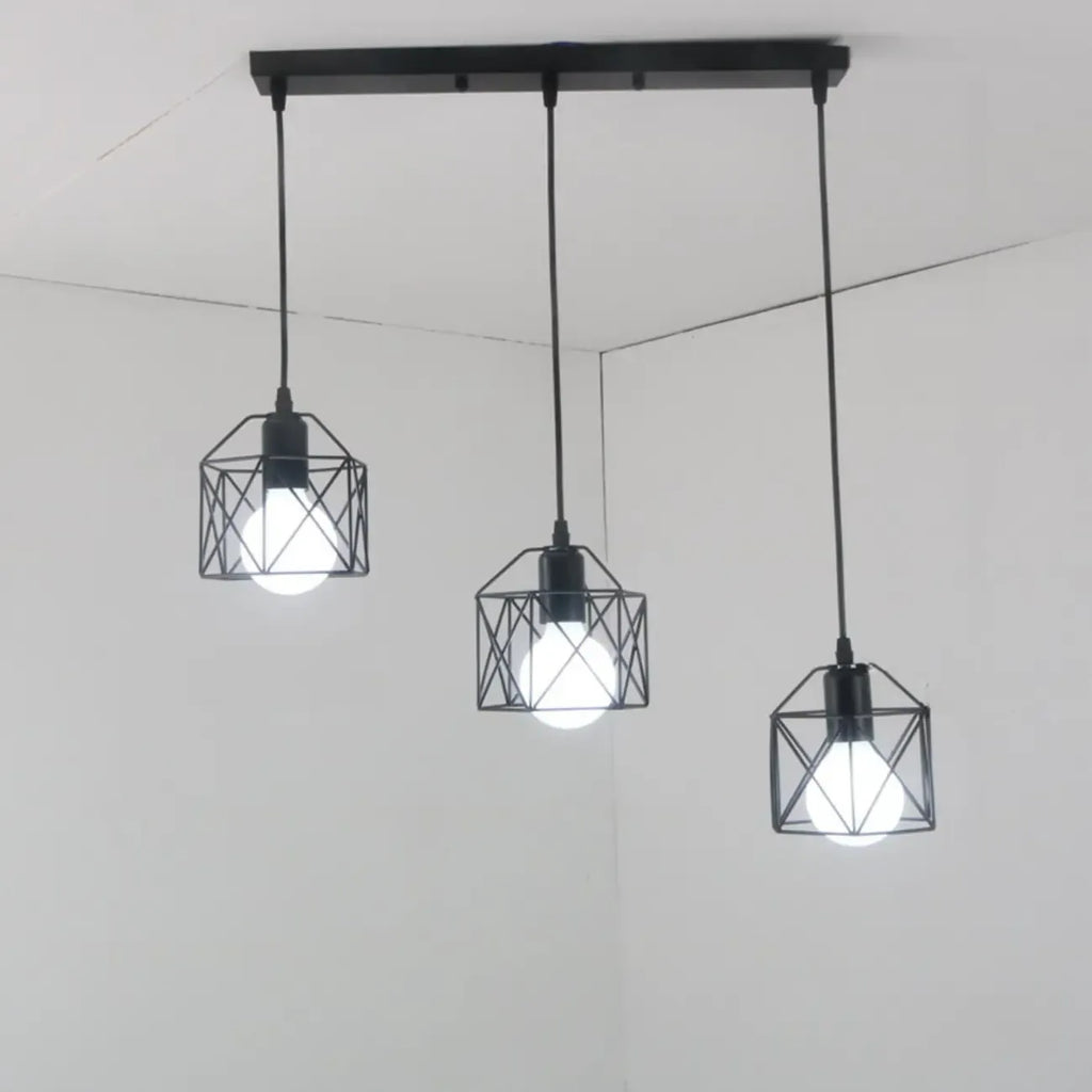 Suspension industrielle noire à 1/3 lumière pour îlot de cuisine