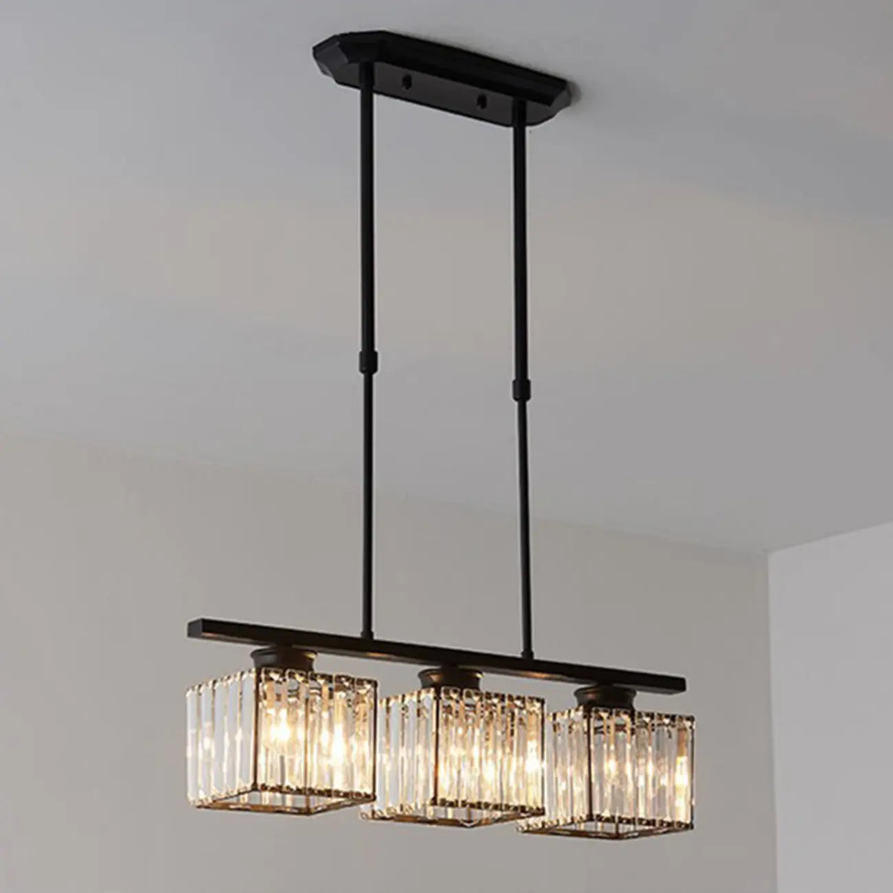Lampadario a sospensione regolabile in metallo e cristallo con 3/4 luci per sala da pranzo
