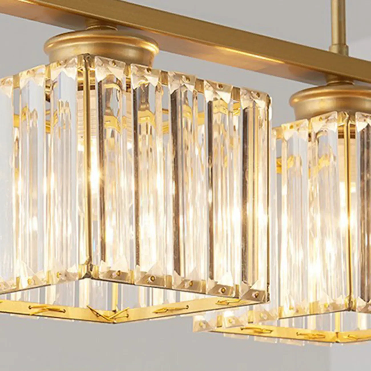 Lampadario a sospensione regolabile in metallo e cristallo con 3/4 luci per sala da pranzo