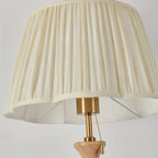 Lampadaire traditionnel en bois de 62 cm de haut avec abat-jour en tissu