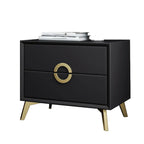 Table de chevet chic en cuir kaki avec détails dorés, à 2 tiroirs
