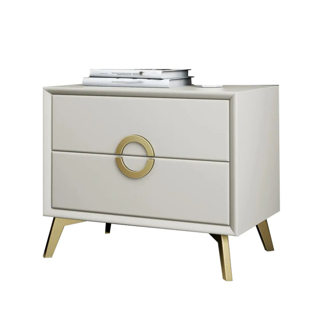 Table de chevet chic en cuir kaki avec détails dorés, à 2 tiroirs