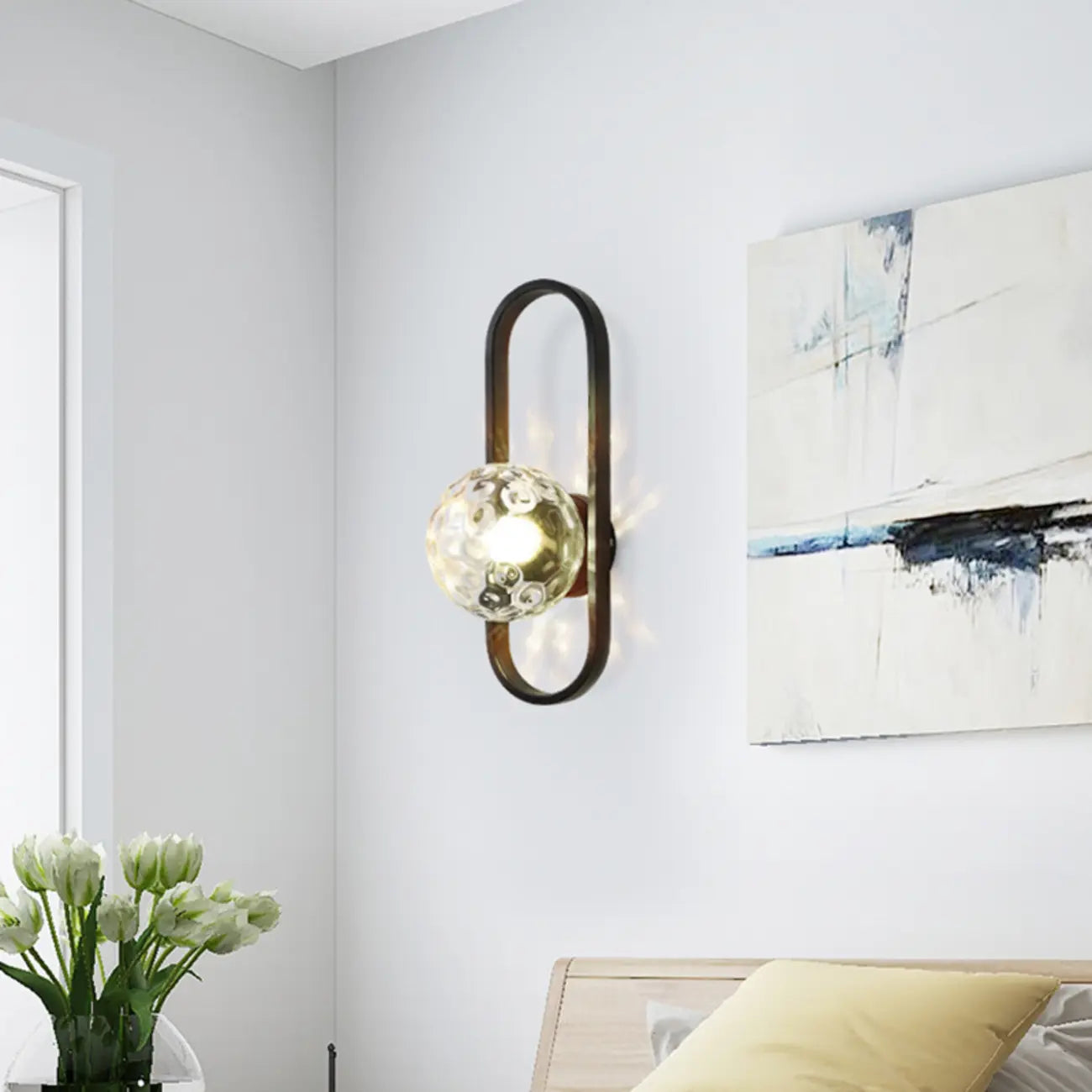 Applique murale artistique en laiton avec sphère en verre pour salon
