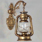 Applique murale d'extérieur industrielle avec abat-jour en verre argenté