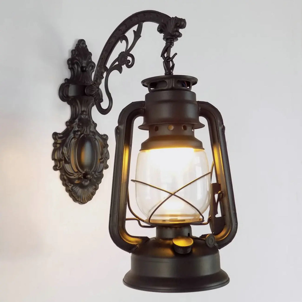 Applique murale d'extérieur industrielle avec abat-jour en verre argenté