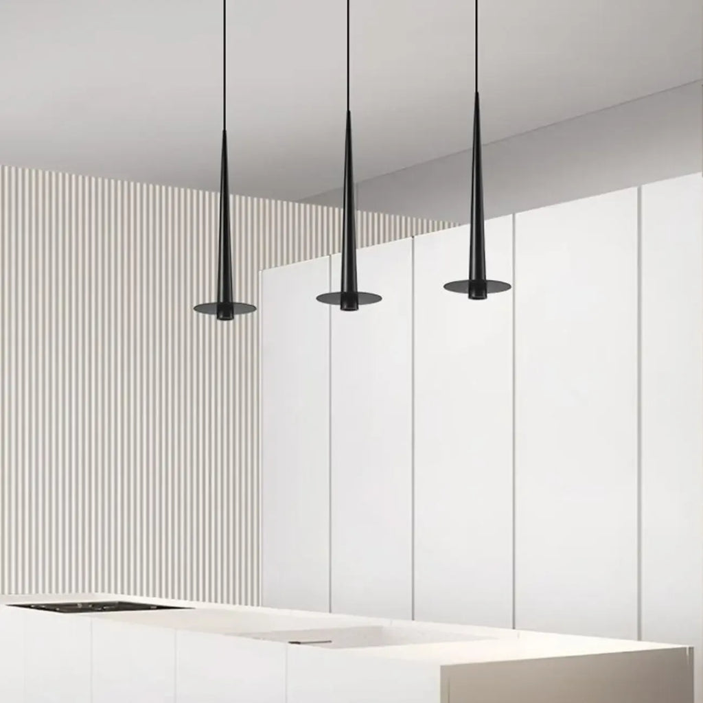 Suspension LED géométrique en métal noir avec abat-jour en aluminium