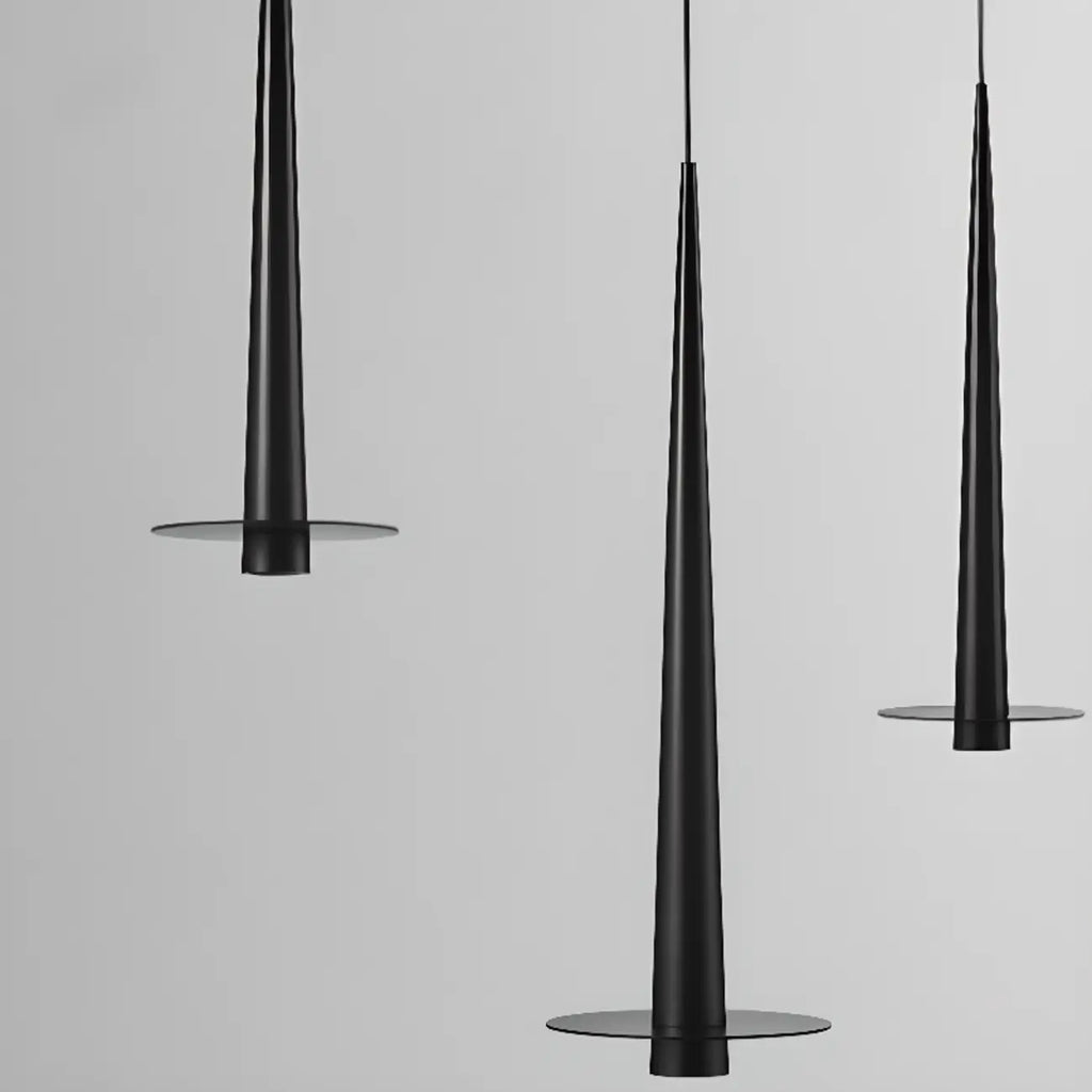 Suspension LED géométrique en métal noir avec abat-jour en aluminium