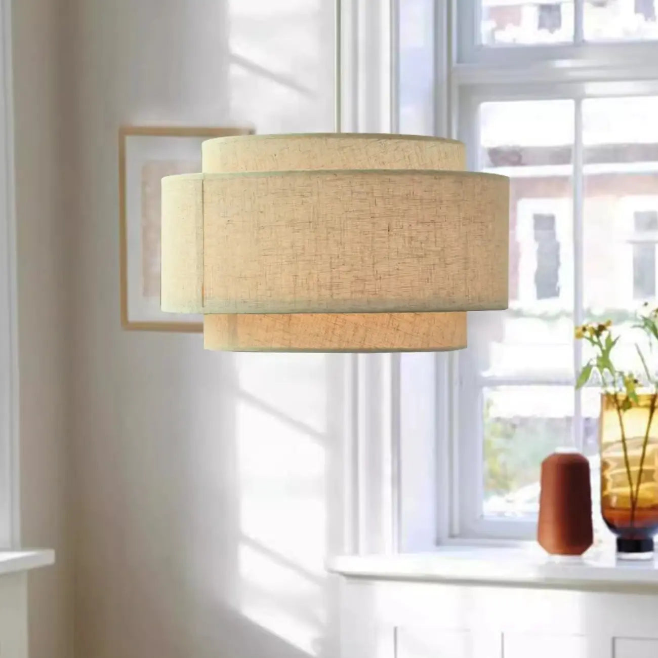 Suspension élégante en tissu beige à plusieurs couches pour salle à manger