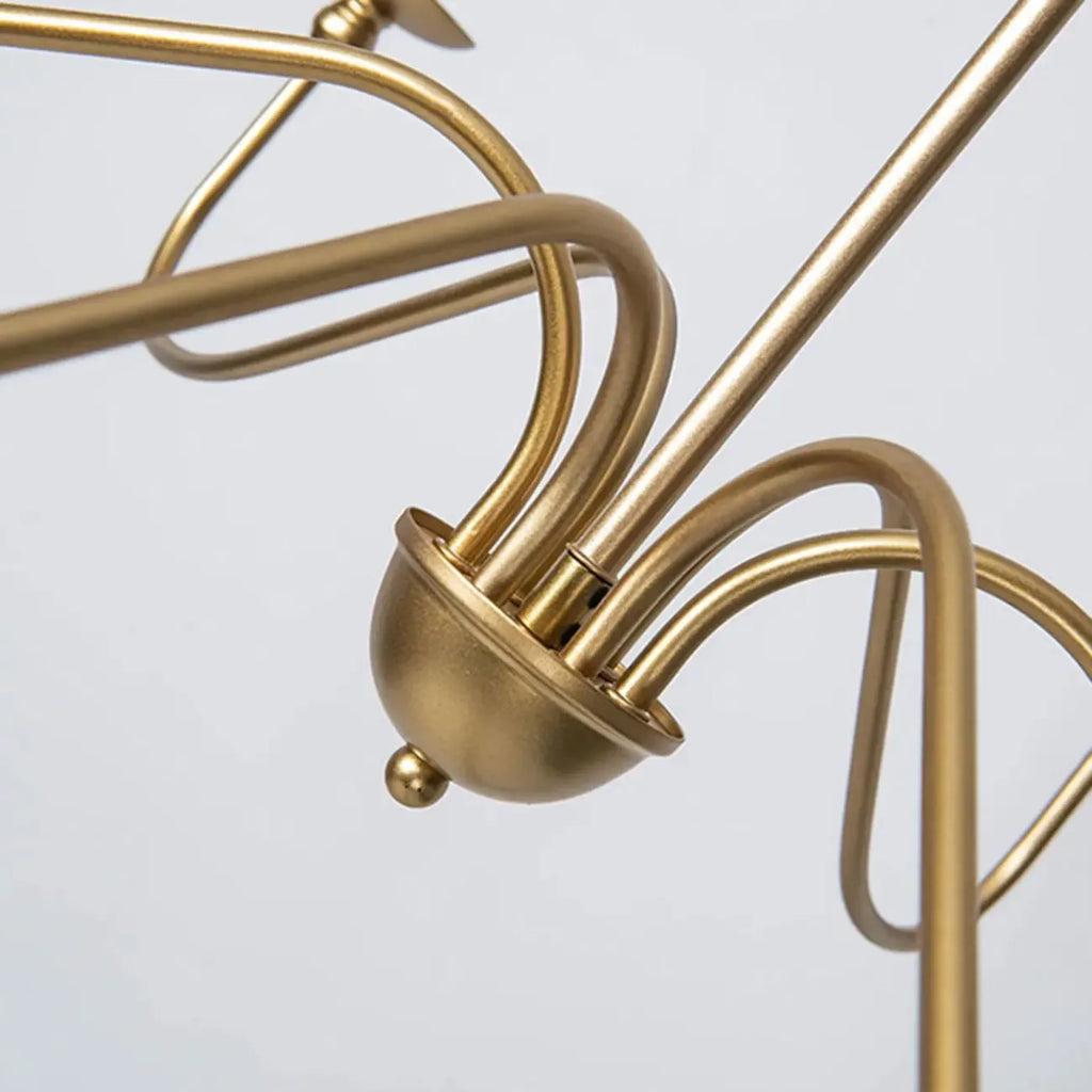 Lampadario classico a candelabro dorato regolabile in altezza