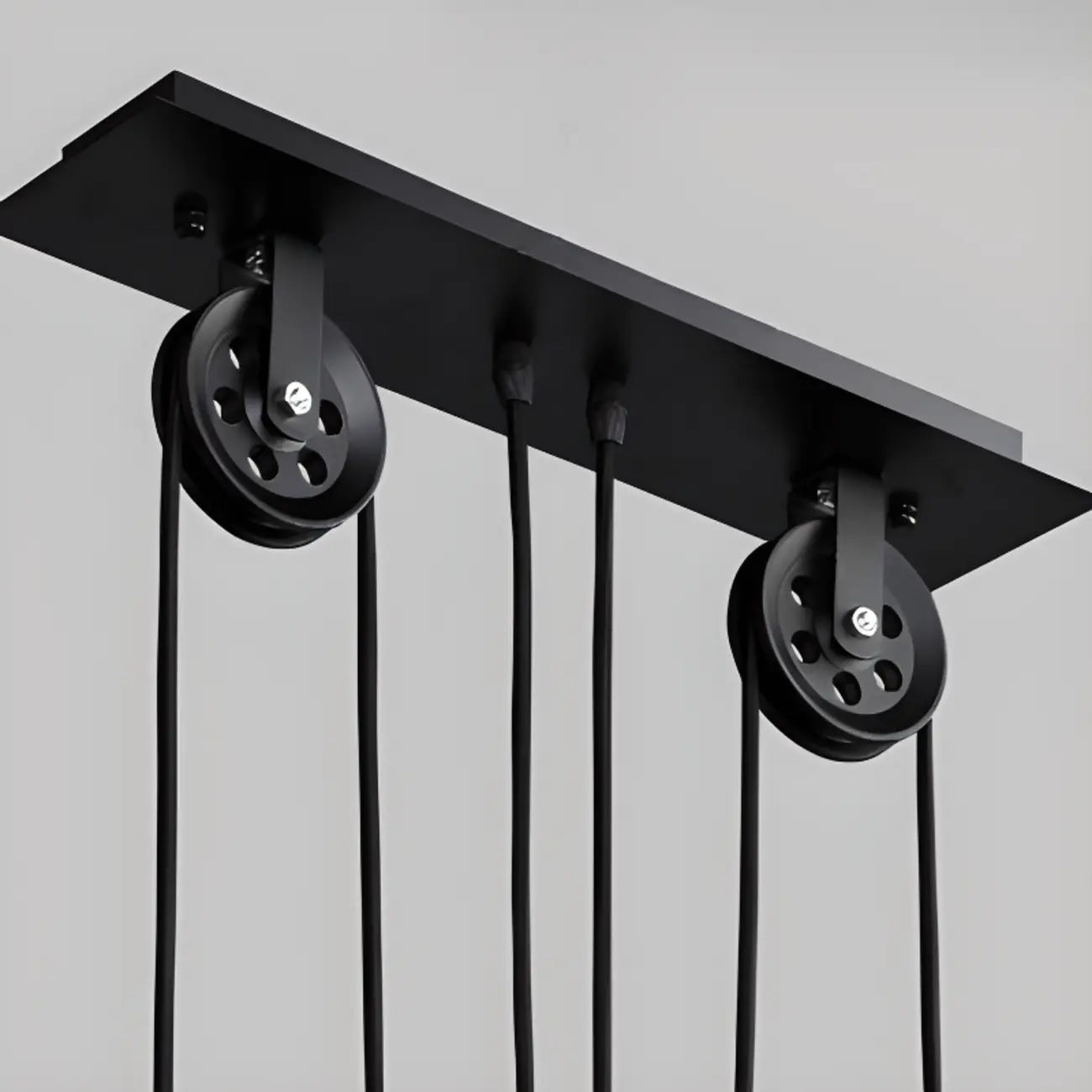 Suspension industrielle conique noire réglable pour îlot de cuisine