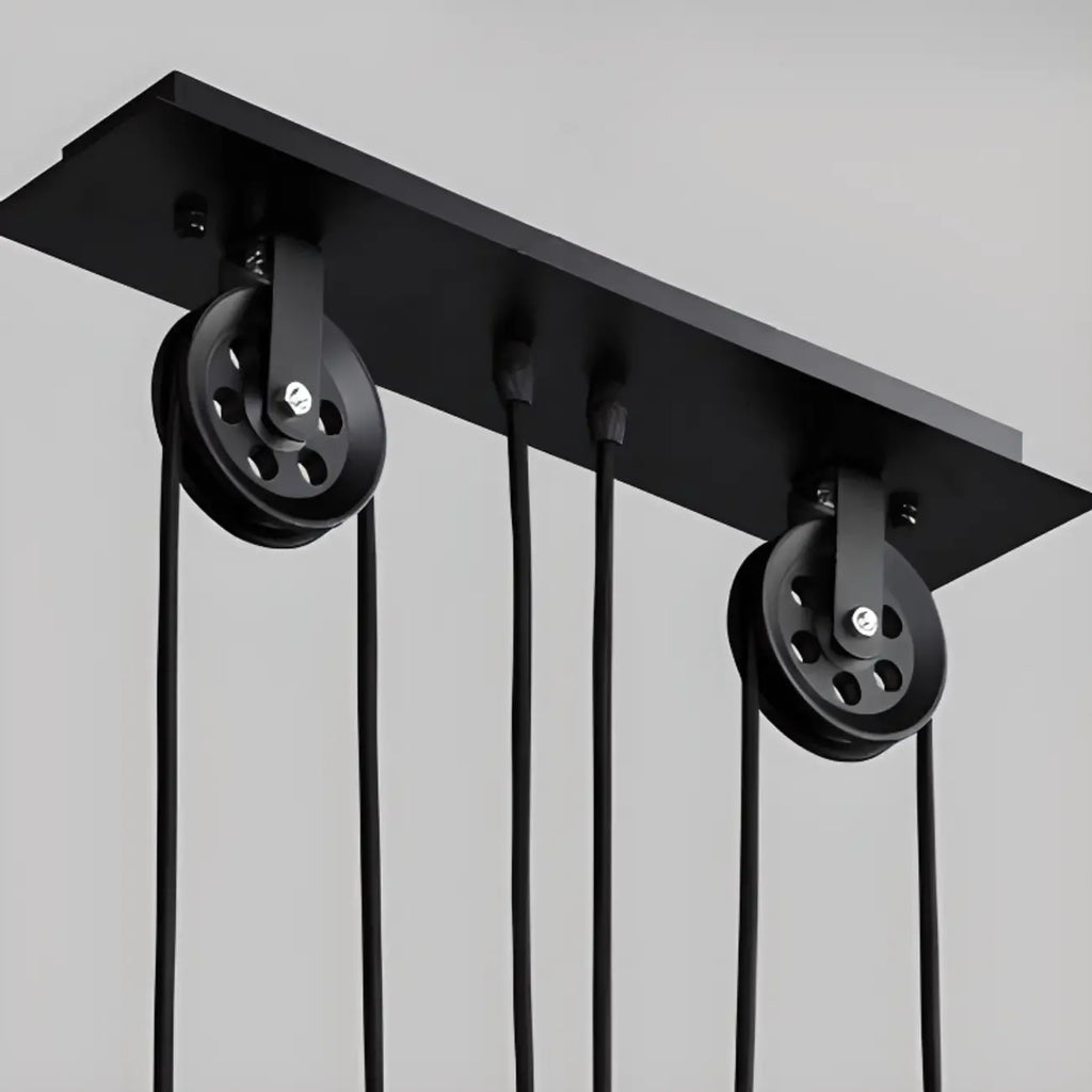 Suspension industrielle conique noire réglable pour îlot de cuisine