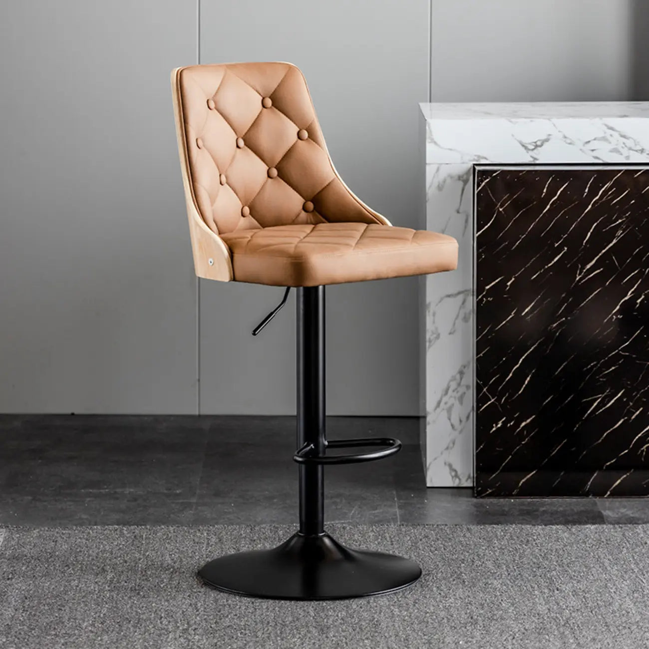 Tabouret de bar moderne réglable en cuir capitonné avec dossier haut