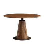 Table de salle à manger ronde en frêne naturel au style épuré