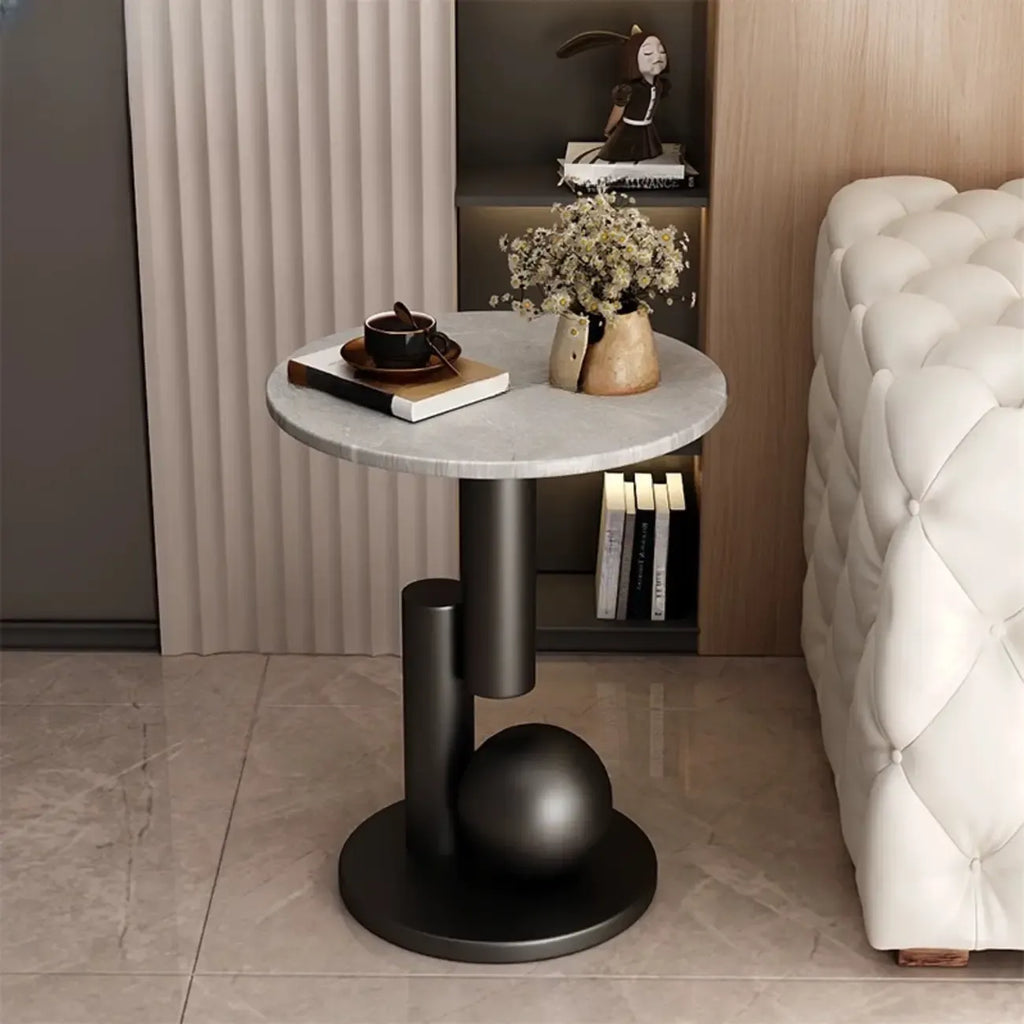 Table d'appoint ronde glamour avec plateau en pierre et piètement abstrait