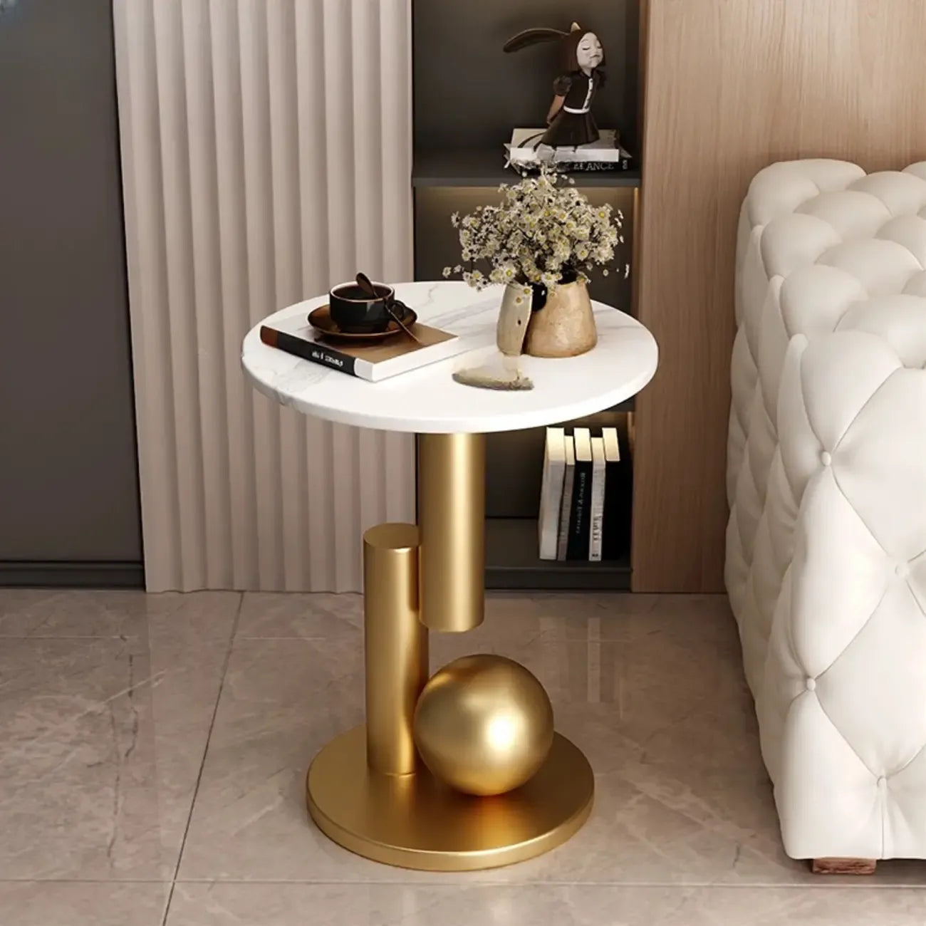 Table d'appoint ronde glamour avec plateau en pierre et piètement abstrait
