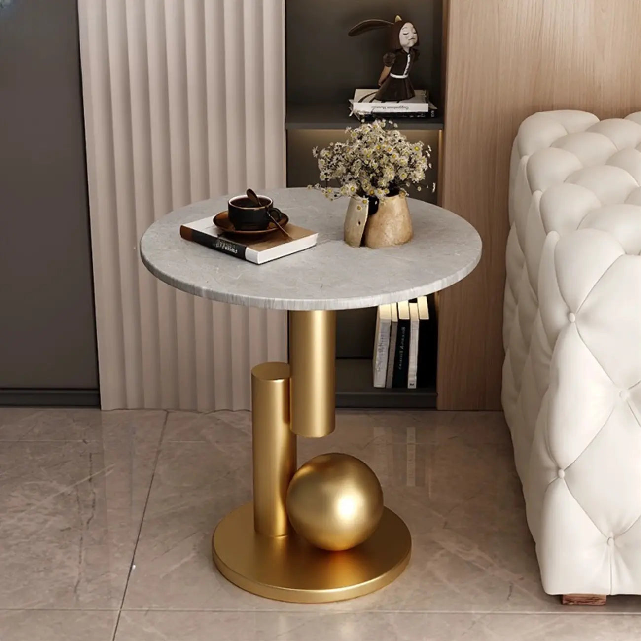 Table d'appoint ronde glamour avec plateau en pierre et piètement abstrait