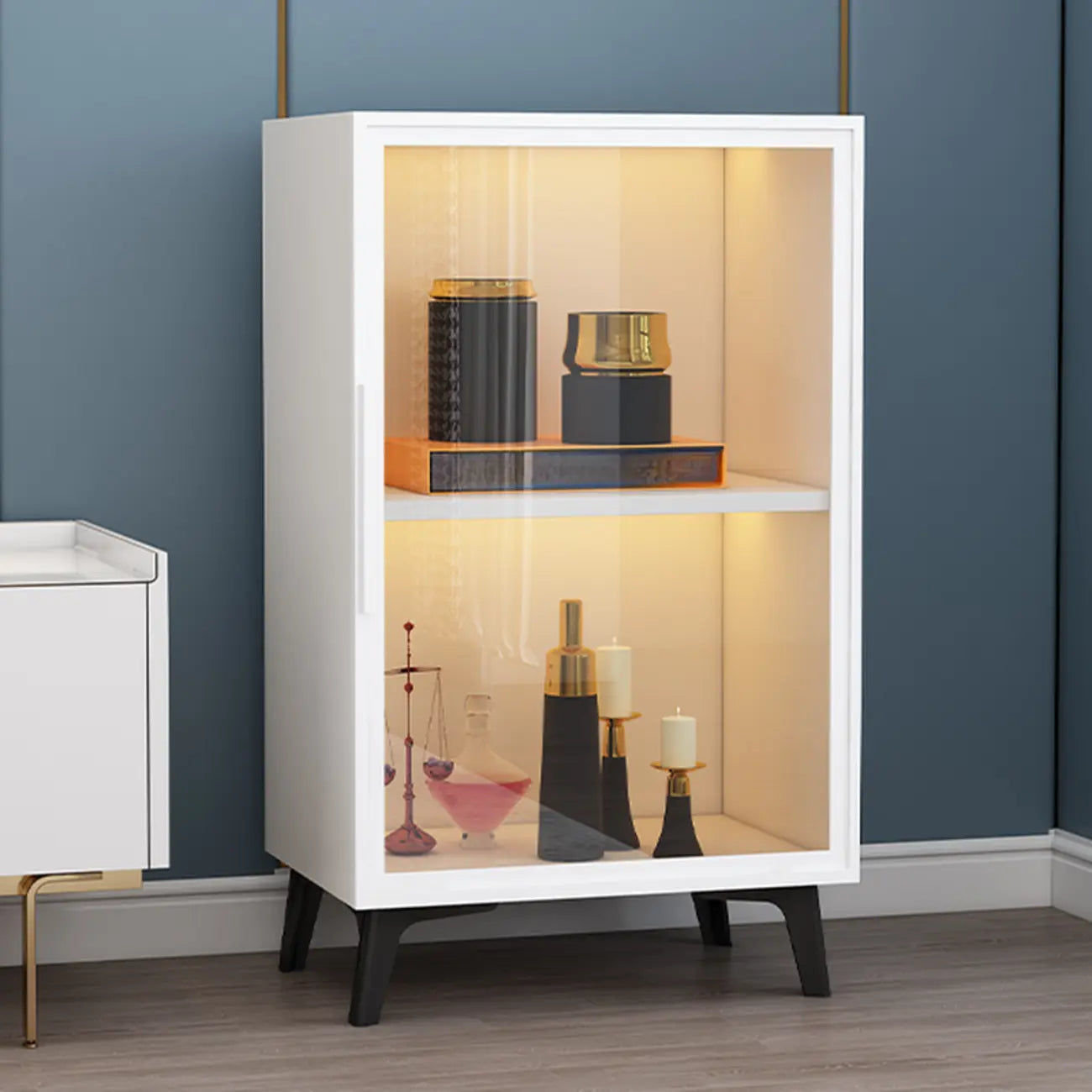 Vitrine compacte autoportante en bois et verre