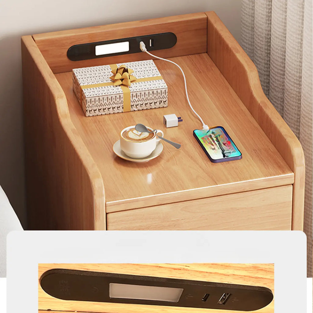 Table de chevet en bois brun avec tiroirs de chargement USB et éclairage