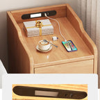 Table de chevet en bois brun avec tiroirs de chargement USB et éclairage