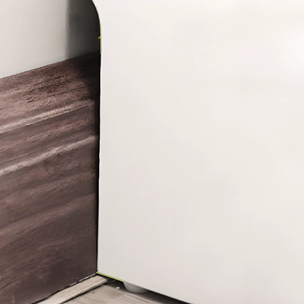 Armoire à chaussures haute en bois blanc avec façade rabattable pour couloir
