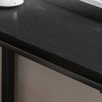 Tables de bar modernes en pin noir et métal avec repose-pieds
