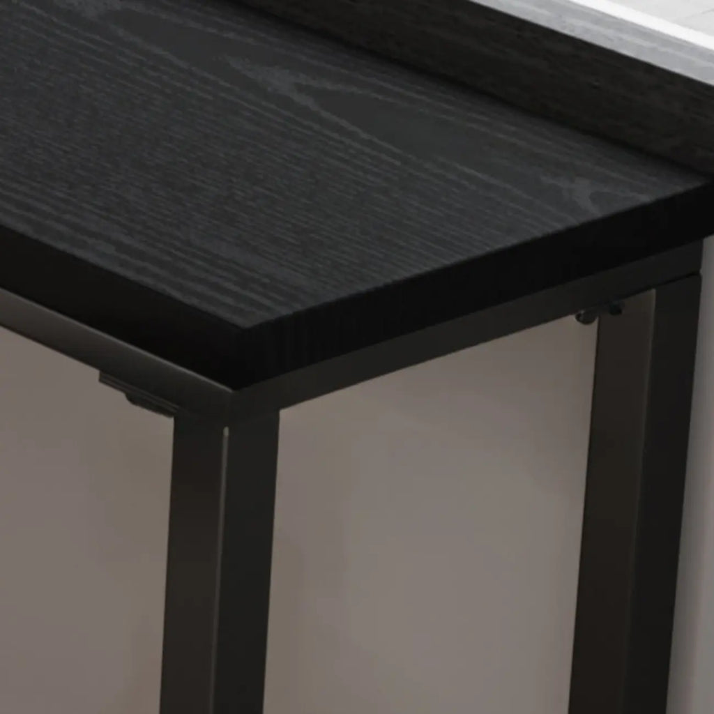 Tables de bar modernes en pin noir et métal avec repose-pieds