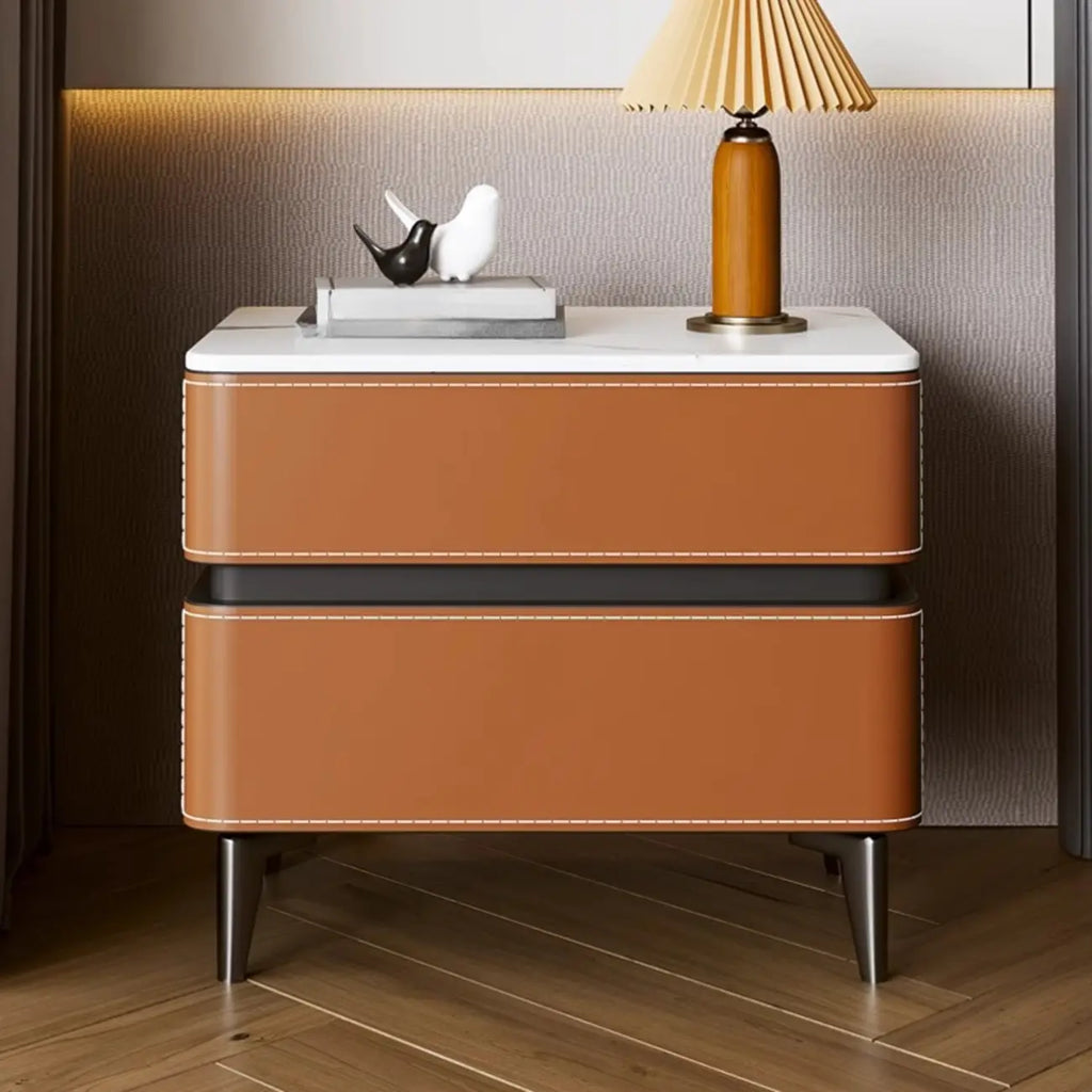Table de chevet moderne à deux tiroirs avec plateau en pierre et revêtement en similicuir