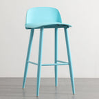 Tabourets de bar contemporains en plastique gris clair à dossier bas