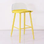 Tabourets de bar contemporains en plastique gris clair à dossier bas