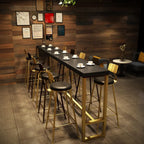 Tables de bar luxueuses en bois noir minuit avec repose-pieds en métal doré