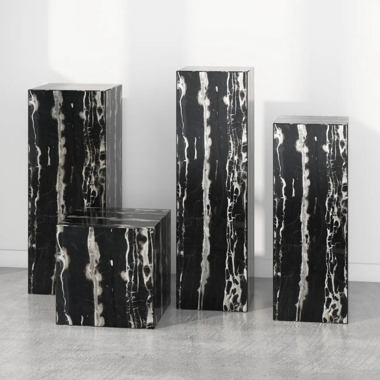 Table d'appoint minimaliste en marbre carré