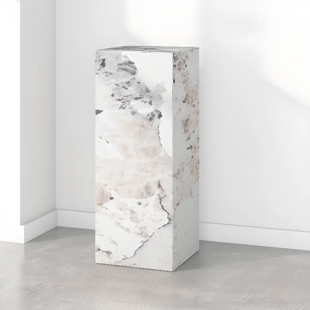 Table d'appoint minimaliste en marbre carré