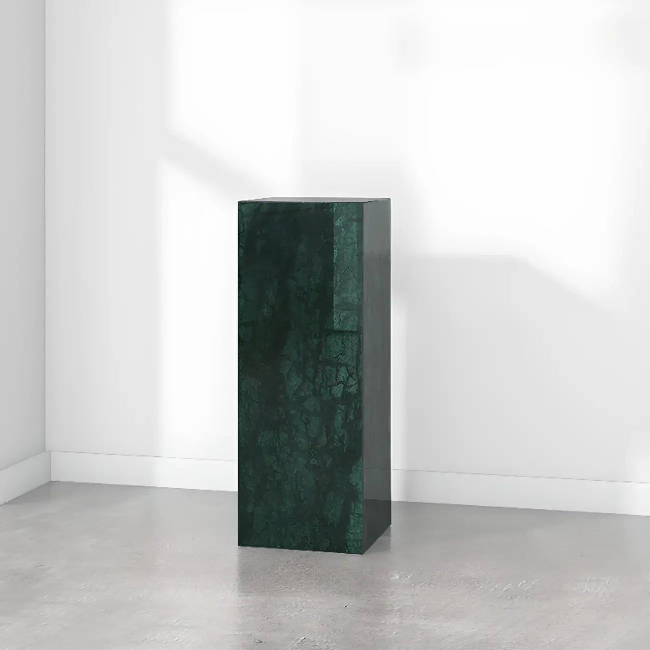 Table d'appoint minimaliste en marbre carré