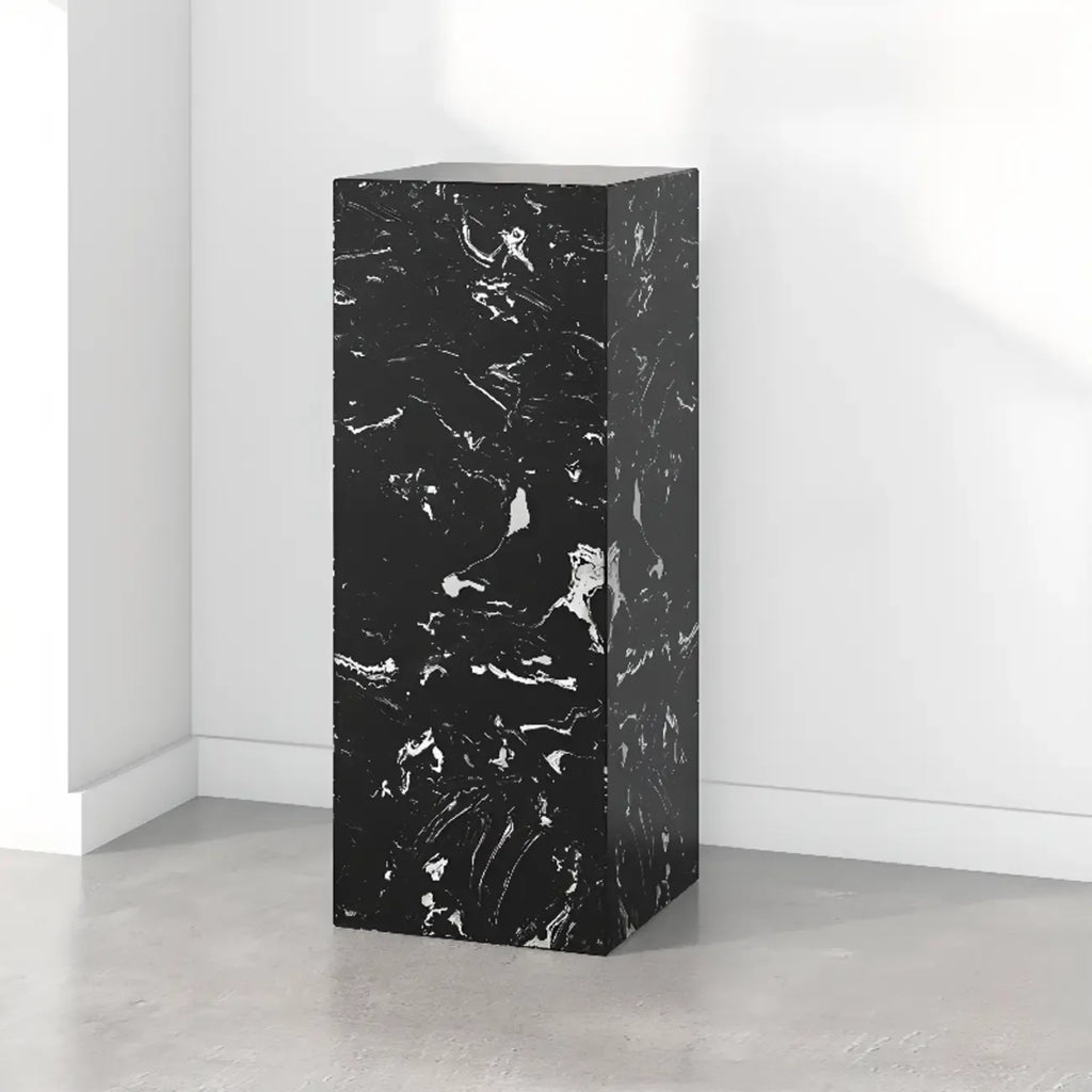 Table d'appoint minimaliste en marbre carré