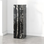Table d'appoint minimaliste en marbre carré