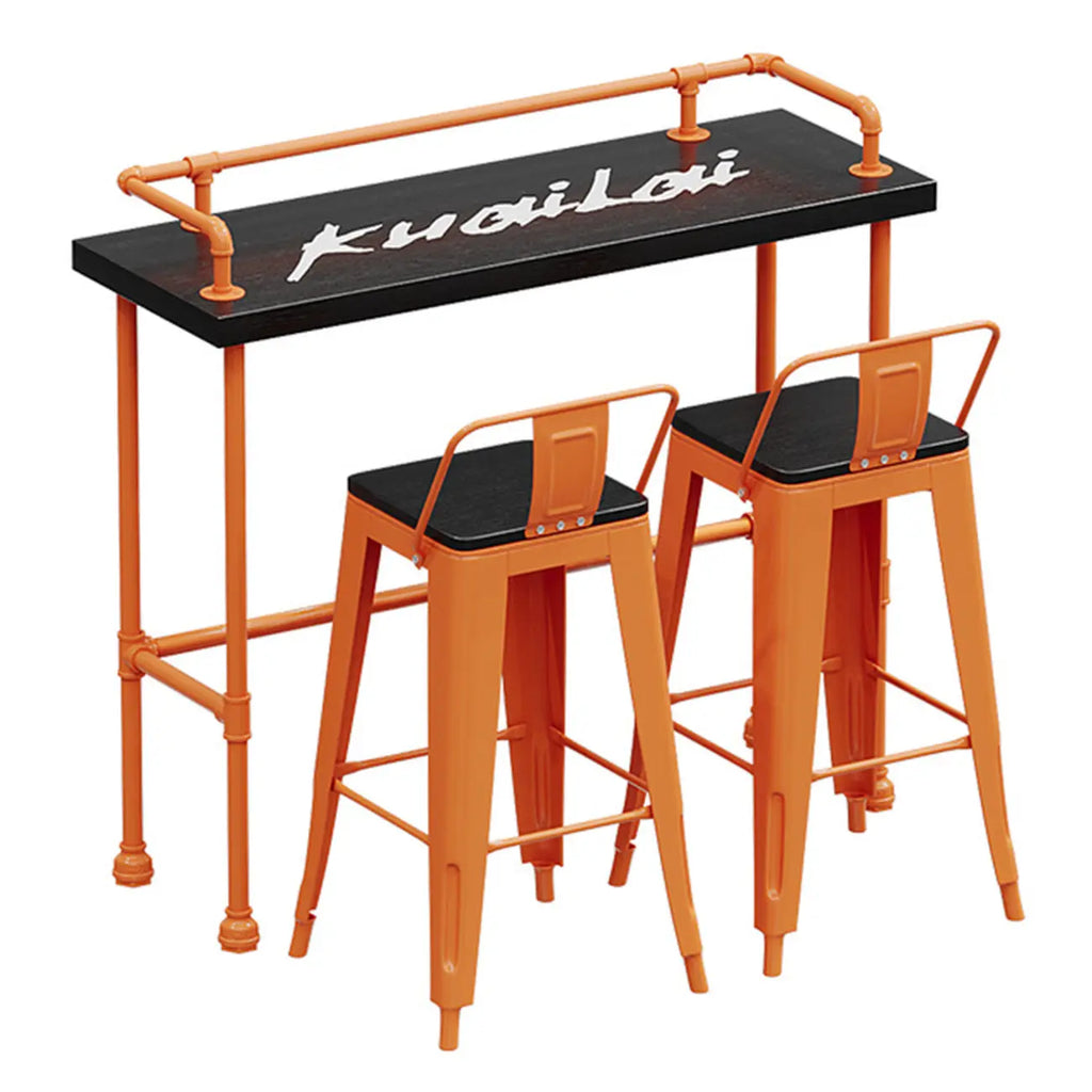 Tables de bar industrielles avec plateau en bois dur noir et structure orange