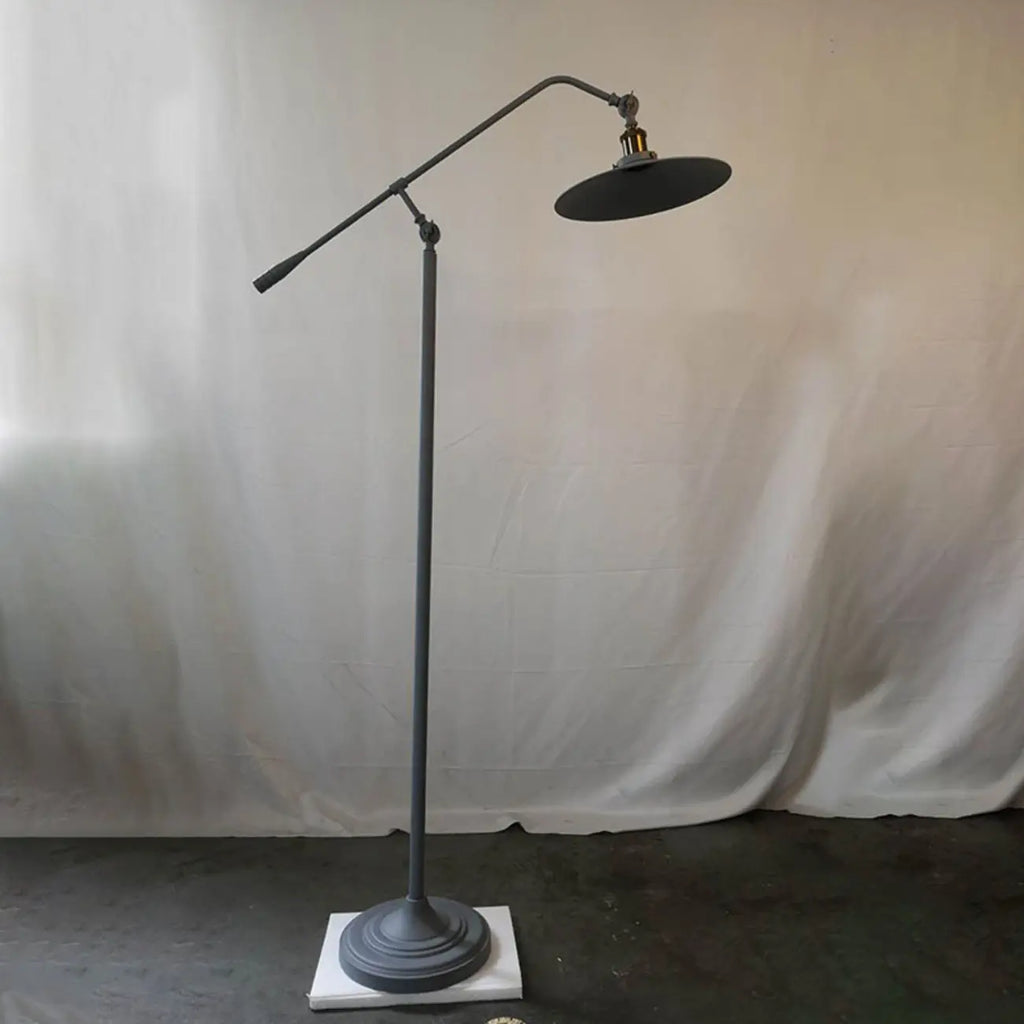 Lampada da terra industriale retrò regolabile in metallo