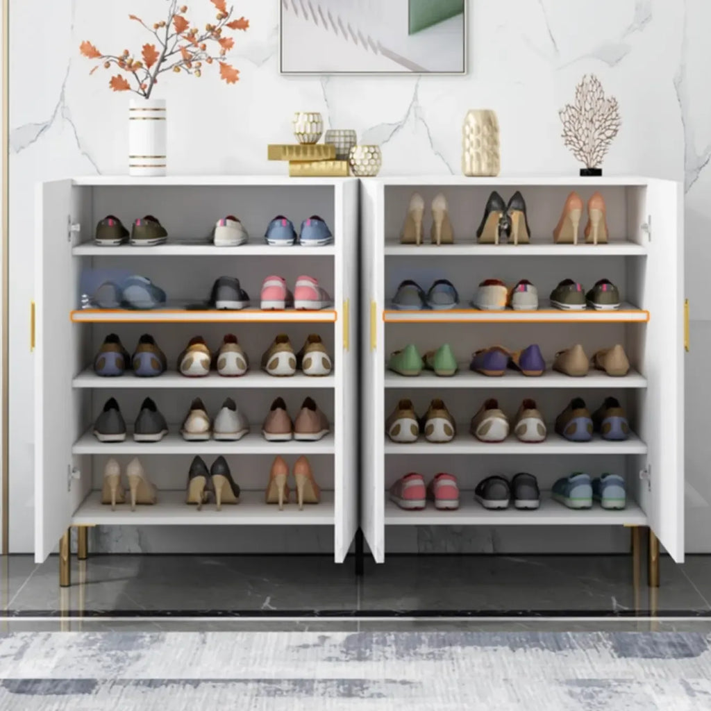 Meuble à chaussures blanc en bois avec pieds dorés pour entrée