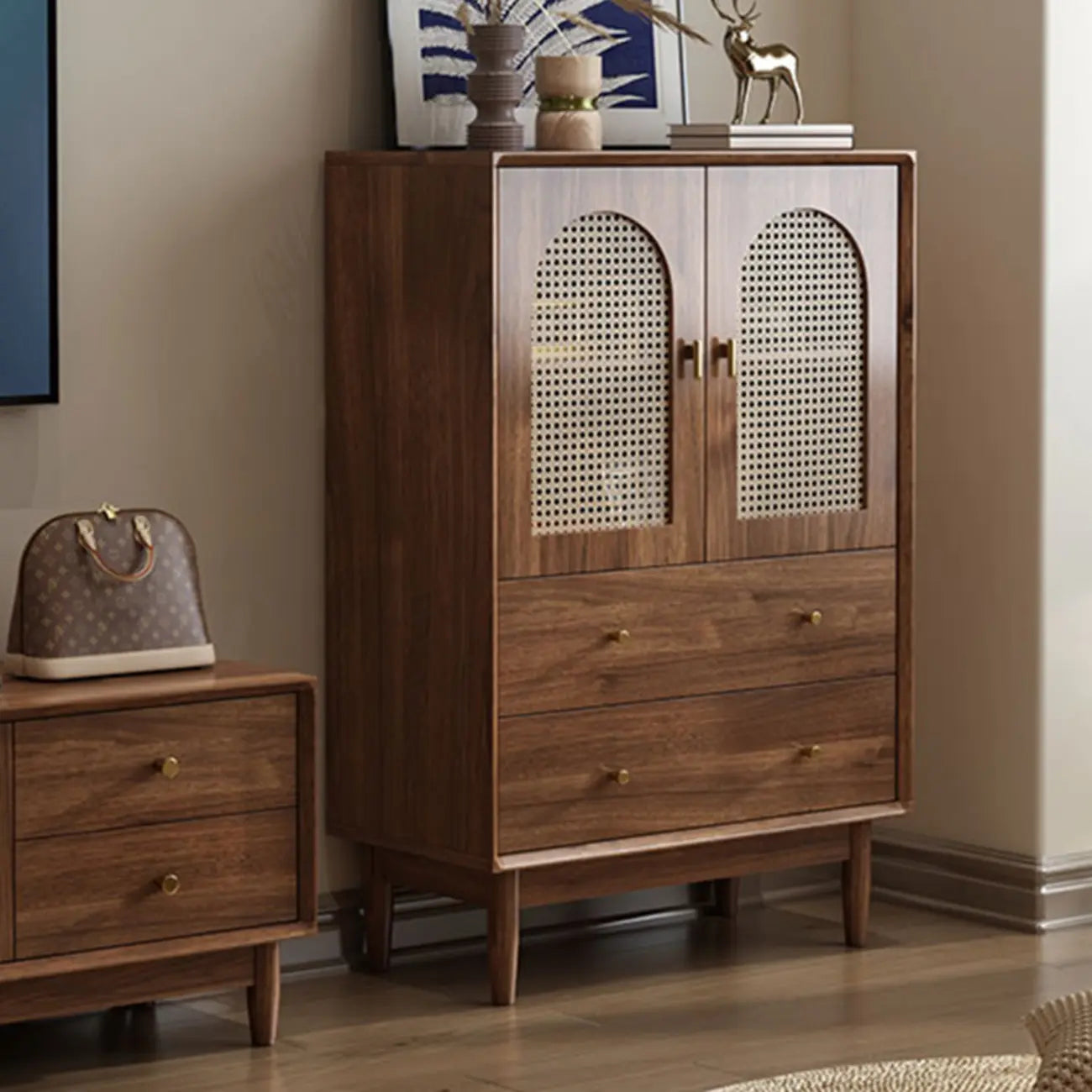 Meuble de rangement de salon en noyer de style moderne du milieu du siècle
